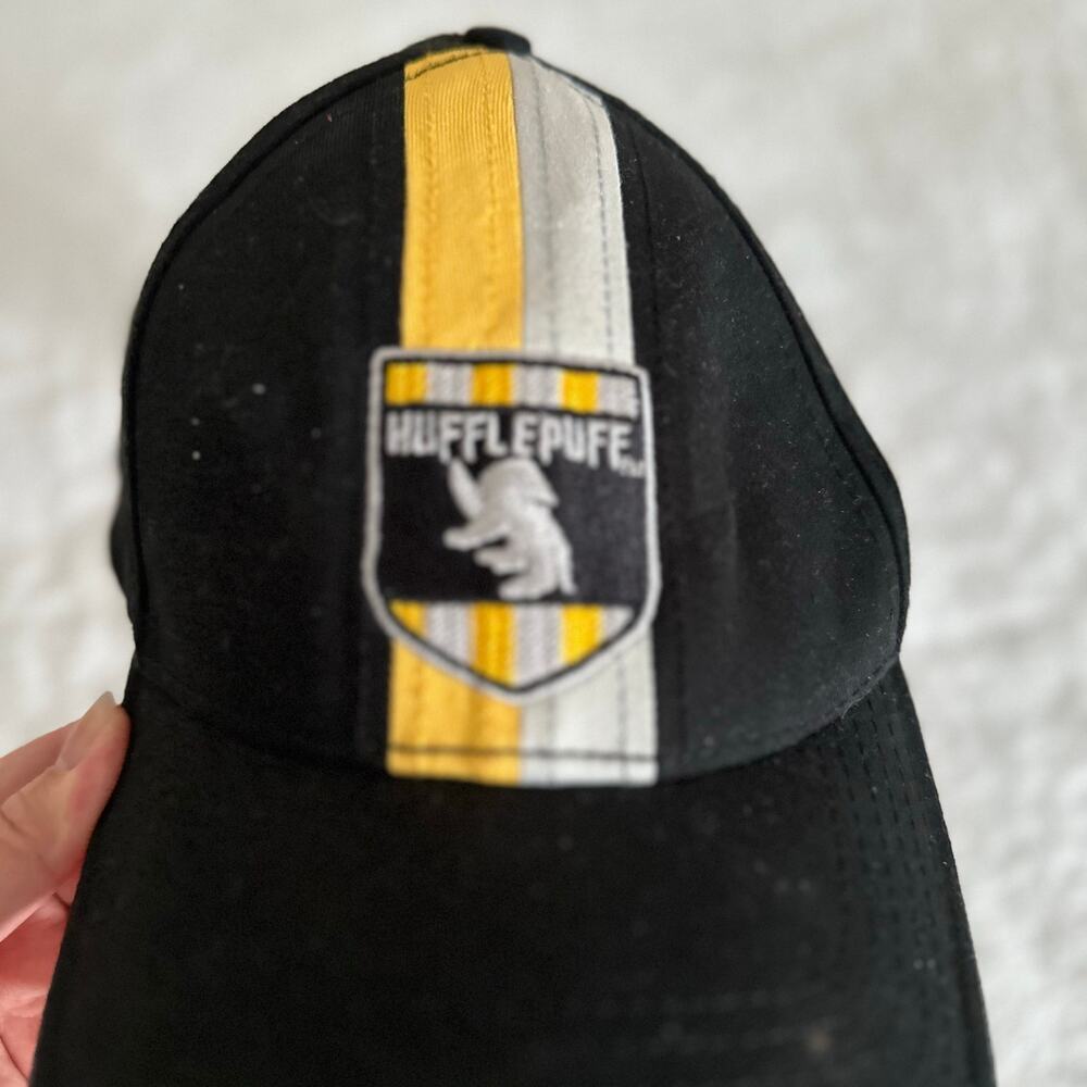 Harry Potter Hufflepuff Baseball Cap Universal Studios Wizarding World Hat - Picture 3 of 7
